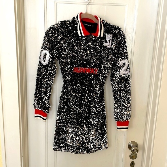 Shane Justin NWOT Sparkle Sporty Runway‎ Mini Size XS - Picture 9 of 9